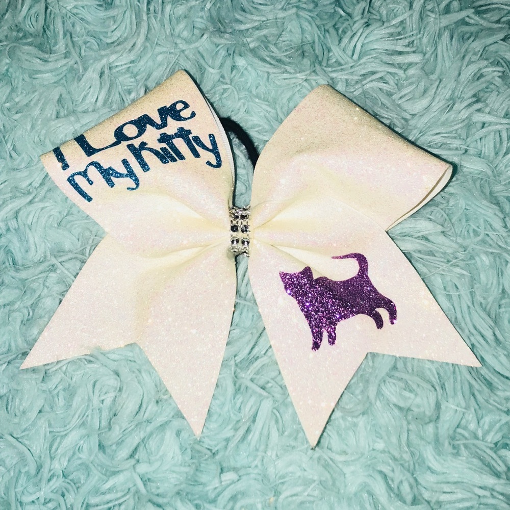 Cheer Bow